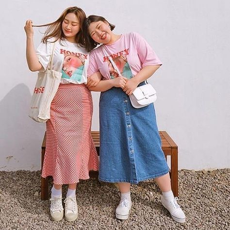 Cute Outfits Plus Size, Country Outfits Women Summer, Plus Size Country Outfits, Chubby Fashion Outfits, Chubby Fashion Outfits Korean, Outfits For Short Women Curvy, Chubby Outfit Ideas, Modest Plus Size Fashion, Plus Size Korean Fashion