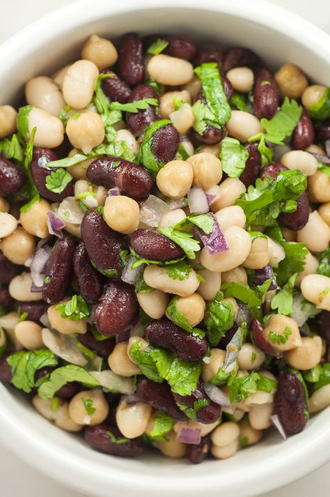 3 Bean Salad Recipe, Recipe With Cilantro, 3 Bean Salad, Bean Salad Recipe, Three Bean Salad, Plant Based Diet Recipes, Bean Salad Recipes, Plant Based Eating, Mediterranean Diet Recipes