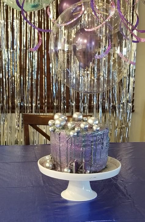 Euphoria Birthday Cake Ideas, Euphoric Birthday Cake, Euphoria Cake Ideas, Purple Theme 21st Birthday, Euphoria Birthday Cake, Purple Silver Cake, Purple Disco Cake, Euphoria Cake, Sixteen Birthday Party Ideas