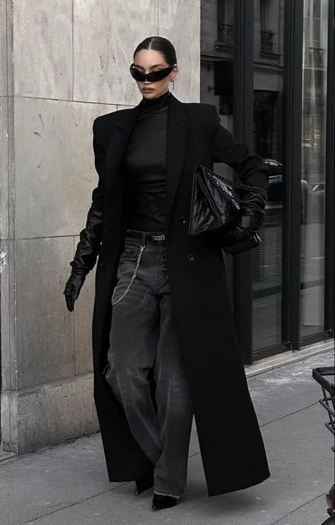 Best Winter Outfits, Neue Outfits, Elegante Casual, Outfit Jeans, Looks Street Style, Fashion Mistakes, All Black Outfit, Midi Skirts, Looks Chic