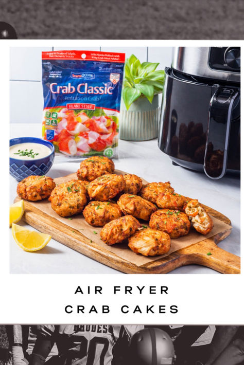 Air Fryer Crab Cakes, Easy Crab Cakes, Air Fryer Crab, Lenten Meals, Seafood Ideas, Crab Cakes Easy, Crab Appetizer, Today's Inspiration, Oven Meals