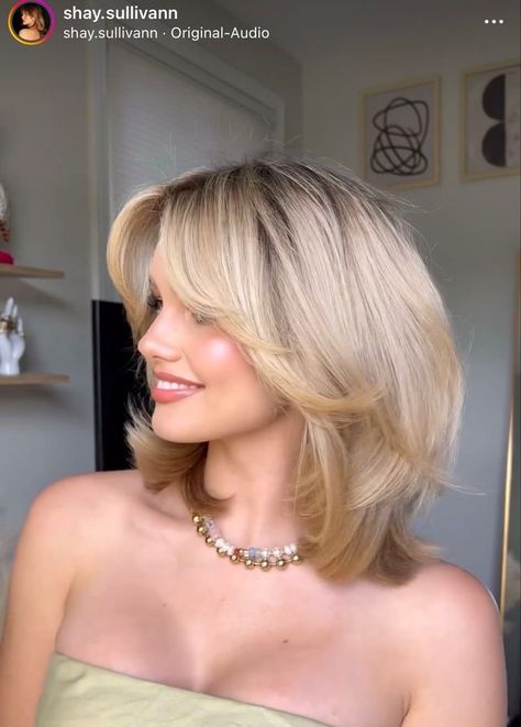 Lob Haircut Layers, Haircuts For Thick Blonde Hair, Short Hair Volume Blowout, Shay Sullivan Makeup, Shay Haircut, Short Hairstyles Layers, Feathered Layers Short Hair, Super Layered Short Hair, Layered Hair For Short Hair