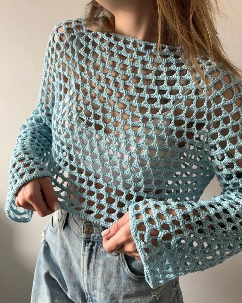 Oversized Crochet Mesh Sweater, Shrug Sweater Outfit, Crochet Top With Sleeves, Knit Mesh Sweater, Spring Crochet Ideas, Crochet Mesh Sweater, Mesh Knit Sweater, Long Sleeve Crochet Top, Knit Top Pattern