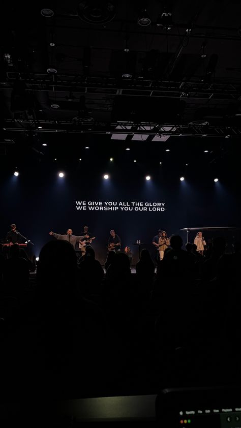 Worship Quotes Aesthetic, Church Aesthetic Black People, Elevation Worship Concert, Upper Room Worship, Worship Team Aesthetic, Christian Wallpaper Aesthetic Night, Church Wallpaper Aesthetic, Church Worship Aesthetic, Worship Wallpaper Aesthetic