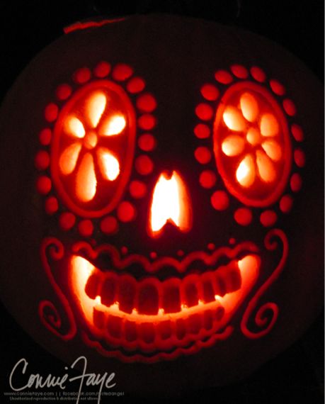 Sugar Skull Pumpkin, Awesome Pumpkin Carvings, Cute Pumpkin Carving, Bricolage Halloween, Pumkin Carving, Pumpkin Carving Party, Creative Pumpkin Carving, Amazing Pumpkin Carving, Pumpkin Carving Designs