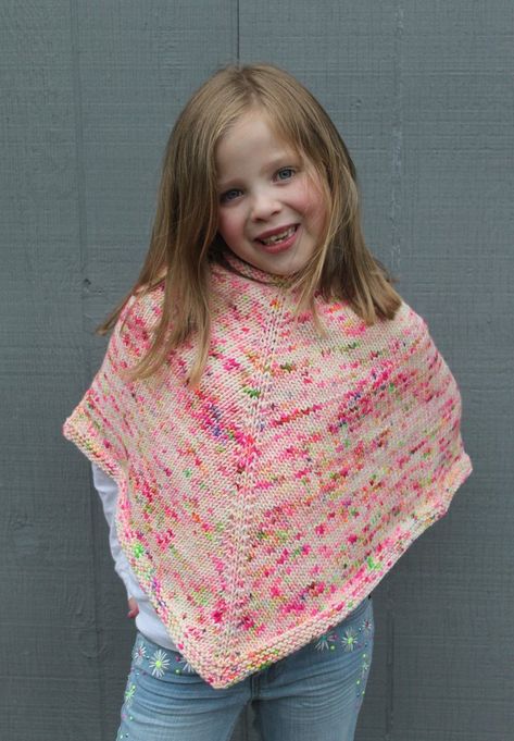 Basic Childrens Poncho Free Knitting Pattern Free Knit Poncho Pattern, Poncho Knitting Patterns Free, Kids Poncho Pattern, Knitted Ponchos, Easy Poncho Knitting Pattern, Crochet Poncho Kids, Toddler Poncho, Crochet Baby Poncho, Girls Poncho