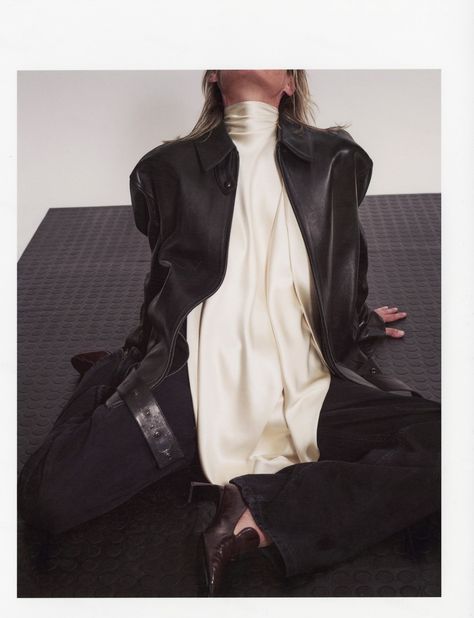 A Portfolio by Phoebe Philo & Collier Schorr | AnOther Phoebe Philo Chloe, Collier Schorr, Self Service Magazine, High Fashion Art, Another Magazine, Phoebe Philo, Art And Culture, The Aesthetics, Fashion Editor