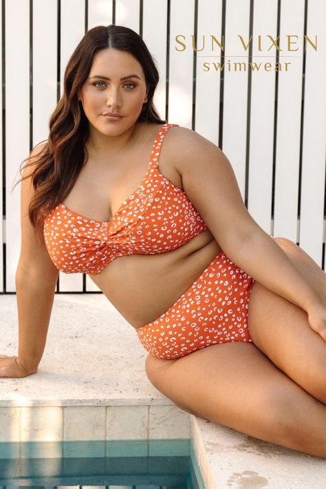 Beautiful luxurious plus sized swimsuits Suits Usa, Bathing Suit Designs, Ocean Fashion, Best Swimwear, One Piece Swimsuits, Plus Size Swimsuits, Vancouver Canada, Designer Swimwear, Swim Suit Bottoms