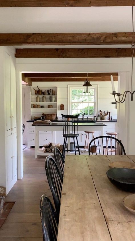 Phoebe Troyer, Dutch Farmhouse, Colonial House Interior, Megan Miller, Early American Homes, Inspirational Homes, Country Colonial, French Country Interiors, Dreamy Kitchens