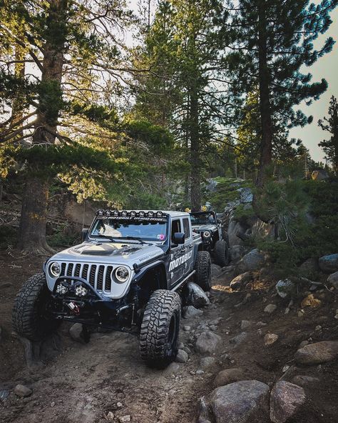 Rubicon… The trail. Epic is an understatement. Is the Rubicon a bucket list trail for you? Sucks Hunter and I couldn’t make it last weekend to the Con. Maybe someday. #bucketlist #offroad #rubicon #therubicon #trailride #motobilt #rockcrawling #jeep #jeepgladiator #jeeps #jeepwrangler #jeeplove #jeeplove Rubicon Jeep Wrangler, Jeep Trails, Rock Crawling, Jeep Rubicon, Jeep Parts, Maybe Someday, Jeep Gladiator, Trail Riding, The Trail