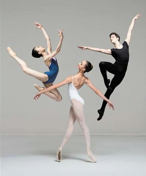 Untitled Ballet Audition Photos, Ballet Photography Poses, Ballet Jumps, Interesting Poses, Vogue Poses, Dance Portraits, English National Ballet, Theatre Pictures, Ballet Dance Photography