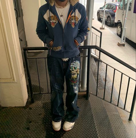 Baggy Clothes Outfit Men, Ed Hardy Outfit, Baggy Clothes Outfit, Y2k Inspired Outfit, Ed Hardy Jeans, 2000s Clothing, Jeans Outfit Men, Nyc Outfits, Disco Fashion