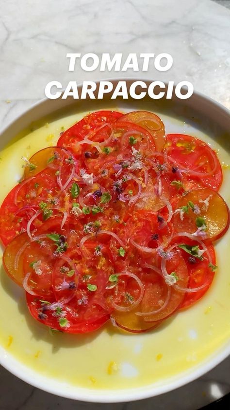 TOMATO CARPACCIO - the perfect summer dish | Vegan recipes, Whole food recipes, Healthy salad recipes Tomato Carpaccio, Food Recipes Healthy, Summer Dishes, Healthy Salad, Healthy Salad Recipes, Recipes Healthy, Diy Food Recipes, Veggie Recipes, Perfect Summer