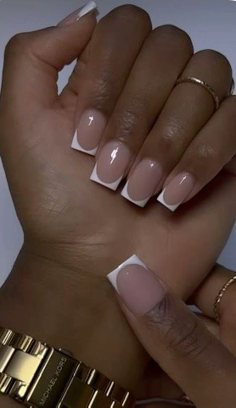 French NailsClean GirlNailsPrettyNailAcrylic Nails White Tip On Natural Nails, Classic Square French Tip Nails, Cute French Tip Acrylics, Crème White Nails, Classic Low French Tips, Classic French Tip Nails Square, Small Nails French Tip, Cute Clean Girl Nails, Plain French Tips