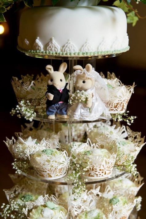 Sylvanian families wedding topper Sylvanian Families Wedding, Morgan Core, Bunny Wedding, Brambly Hedge, Wedding Types, Celestial Wedding, Spring Weddings, Plan My Wedding, Wedding Topper