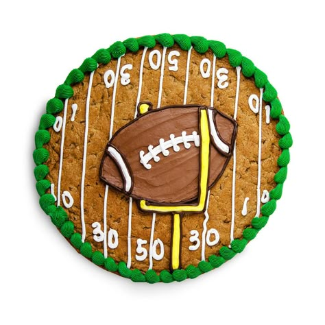 Super Bowl Message Cookie, Cookie Cake Football Designs, Super Bowl Cake Decorating Ideas, Superbowl Cookie Cake, Football Cookie Cake Designs, Super Bowl Cookie Cake, Superbowl Cakes, Cookie Cake Decorating Ideas Birthdays, Football Cookie Cake