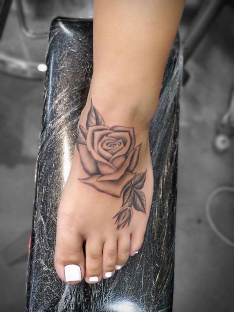 Foot tattoo Side Feet Tattoos For Women, Foot Leg Tattoos For Women, Tattoos On Foot, Foot Tats Black Women, Tattoos Foot, Foot Tattoos For Women Flowers, Tattoo Ideas Foot, Cute Feet Tattoos, Elegant Foot Tattoos For Women