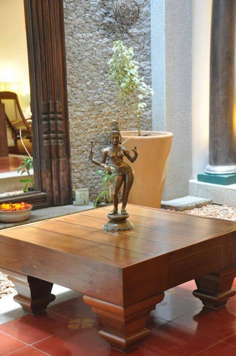 Brass Statue done right. Single piece on teak wood centre table. Let the Work speak for itself without a profusion of nick knacks .. Modern Centre Table, Modern Centre Table Designs, India Home Decor, Indian Interiors, Indian Home Interior, Ethnic Home Decor, Centre Table, Furniture Design Wooden, Indian Furniture