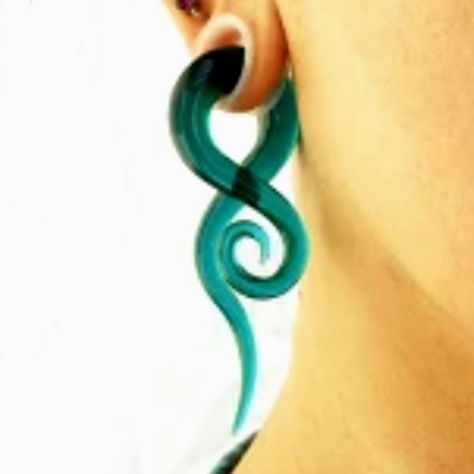 New W/O Box Original Packaging -- Hand-Made Items Each & Every Piece Is Unique From Any Other - Variations In Color, Transparency, & Tonality Will Occur Cover Photo Example Only - Not Actual Product X1 Right & X1 Left 00g (10mm) Teardrop Shaped Spiraled Taper Teal Pyrex Glass Double Twist Taper High Polished Comfortable Smooth Surface Unisex Model .Tp7026-0g Rock N Roll Goth Emo Punk Grunge Futuristic Special Occasion Party Going Out Ear Gauges Stretched Ears Buy 2; Get 1 Half Off-- Bundle With Color Transparency, 00 Gauges, 00 Gauge, Double Twist, Cover Pic, Pyrex Glass, Ear Gauges, Stretched Ears, Green Dot