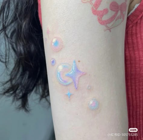 Bubble Tattoo, Pastel Tattoo, Tattoo Sonne, Funky Tattoos, Muster Tattoos, Kawaii Tattoo, Disney Tattoo, Cute Little Tattoos, Cute Tiny Tattoos