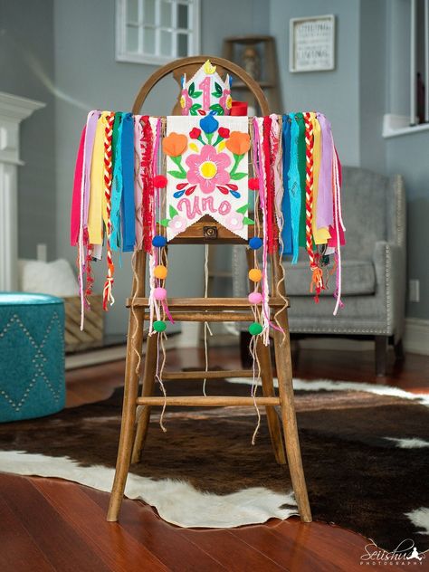 Fiesta Flowers, Uno Birthday, First Fiesta, Mexican Birthday Parties, Birthday Fiesta, Fiesta Birthday Party, Birthday Highchair, Mexican Birthday, Birthday Words