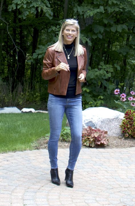 Style Leather Moto for Women over 50 Moto Leather Jacket With Long Sleeves For Work, Fitted Moto Leather Jacket For Outdoor, Fitted Moto Leather Jacket, Spring Moto Style Fitted Leather Jacket, Banana Republic Moto Jacket, Moto Jacket Outfit, Womens Moto Jacket, Basic Wardrobe Essentials, Edgy Dress