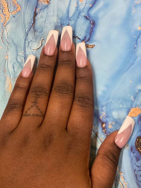 Criss Cross French Tip, Different French Tip Nails, V Cut French Tip Nails, Triangle French Tip Nails, V French Tips, Cute Trendy Nails, Short Natural Nails, French Nail Designs, Tip Nails