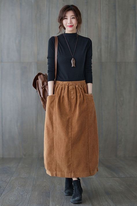 Casual Corduroy Skirt With Pockets, Winter Cotton Skirt With Pockets, Fall Corduroy Skirt With Pockets, Casual Corduroy Skirt For Fall, Brown Cotton Skirt For Winter, Casual Brown Corduroy Skirt, Winter Cotton Mini Skirt, Winter Mini Cotton Skirt, Casual Corduroy Skirt For Winter