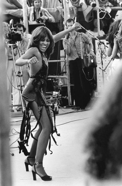 Eclectic Vibes on Tumblr Tina Turner Young, Ludwigsburg Germany, Ike Turner, Black Lives Matter Art, Future Artist, Ike And Tina Turner, Classic Rock Bands, Female Musicians, Rock N Roll Music