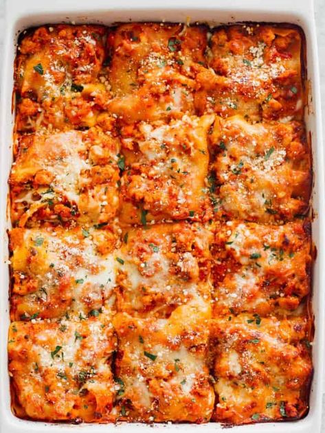 Ground Chicken Lasagna, Easy Chicken Lasagna Recipe, Easy Chicken Lasagna, Healthy Ground Chicken, Chicken Lasagne, Chicken Lasagna Recipe, Lasagna Recipe With Ricotta, Healthy Lasagna, Best Lasagna Recipe