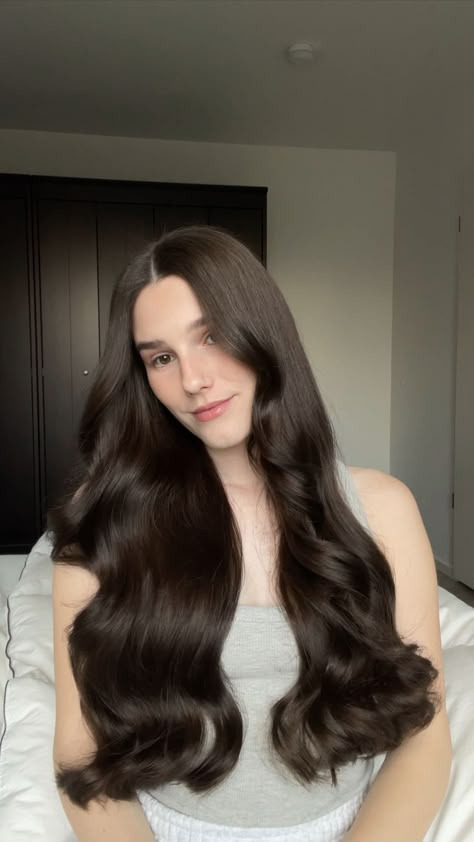 Cool Tone Chocolate Brown Hair, Deep Chocolate Brown Hair, Hait Style, Brunette Ideas, Dark Brown Long Hair, Hair For Work, Bang Hair, Long Hair Waves, Hair Color Idea