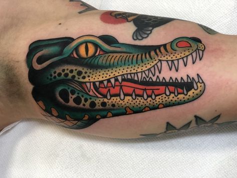 Alligator Tattoo, Crocodile Tattoo, Sailor Tattoos, Traditional Tattoo Inspiration, Tattoo Maker, Traditional Style Tattoo, Traditional Tattoo Sleeve, Old School Tattoo Designs, Nice One