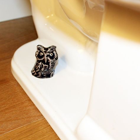 Porcelain Toilet Bolt Cover, Cat Proof Toilet Paper Holder Ideas, Toilet Bolt Covers, Owl Bathroom Decor, Goth Bathroom, Quirky House, Owl Bathroom, Goth Cottage, Fun Bathroom