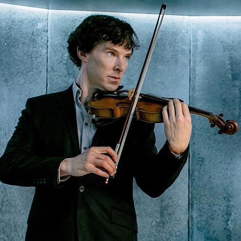 I got an earworm and it's the hauntingly beautiful violin duet by Sherlock and Eurus called "Who You Really Are". The song and the entire Sherlock soundtrack from seasons 1-4 is available for free on Spotify. Just search for the Sherlock | Complete playlist by Michael Price.  #benedictcumberbatch #thefinalproblem #violin #sherlock #spotify Sherlock Season 4, Sherlock Holmes John Watson, Famous Detectives, Sherlock Holmes 3, Sherlock Cumberbatch, Sherlock Holmes Benedict Cumberbatch, Benedict Sherlock, Sherlock Quotes, Sherlock Holmes Bbc