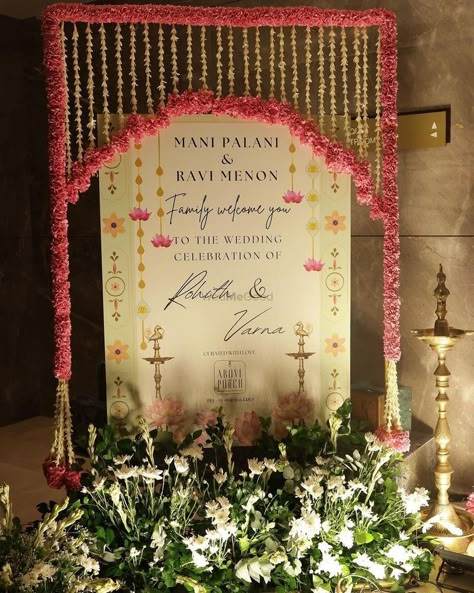 Wedding In House Ideas, Welcome Board Wedding Ideas, Wedding Name Board Indian, Entrance Board Wedding, Traditional Marriage Decoration, House Decor For Wedding, House Wedding Decorations, Wedding House Decorations, Function Decoration Ideas