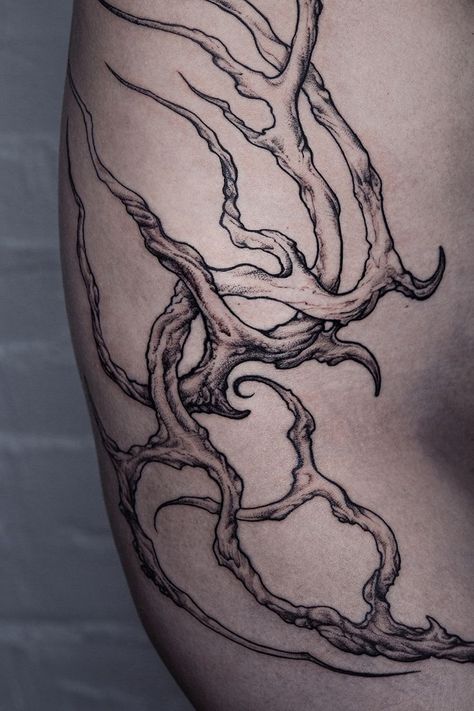 Leaf Tramp Stamp, Oak Branch Tattoo, Tree Bark Tattoo, Tree Branches Tattoo, Tree Root Tattoo, Tattoo Roots, Root Tattoo, Impala Tattoo, Tree Roots Tattoo