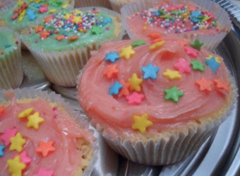 Pastel Cupcakes, Mabel Pines, Think Food, Of Aesthetic, Cool Things, Cute Desserts, I Want To Eat, Pretty Food, Gravity Falls