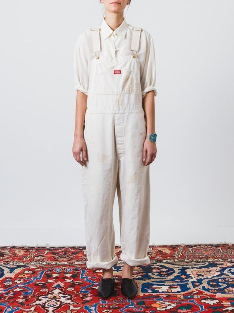 Dickies Overalls Outfit, White Overalls Outfit, White Painters Pants, Painter Outfit, Overalls Men Fashion, White Outfit Casual, Painters Overalls, White Dickies, Dickies Overalls