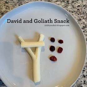 I Did It - You Do It: David and Goliath Snack David And Goliath Craft, Bible School Snacks, Sunday School Snacks, Camp Snacks, Bible Crafts Sunday School, Children's Church Crafts, Bible Activities For Kids, Sunday School Crafts For Kids, Preschool Snacks