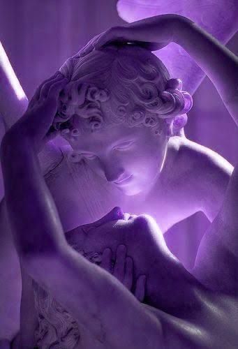 Purple Statue Aesthetic, Violetcore Aesthetic, Purple Goddess Aesthetic, Aesthetic Anime Gif, Statue Aesthetic, Ancient Greece Aesthetic, Aesthetic Statue, Decor On Amazon, Dark Purple Wallpaper