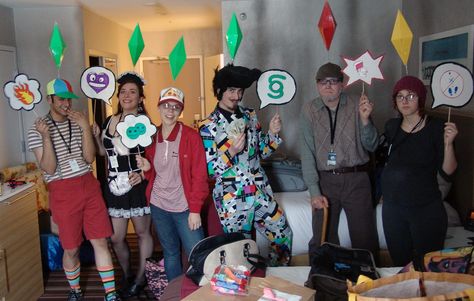 The Sims - Fanimecon 2015 Sims Cosplay, Sims Halloween Costume, Sims Costume, Knitted Top Outfit, Carnaval Outfit, Purim Costumes, Halloween Parejas, Cool Halloween Makeup, Pretty Halloween Costumes