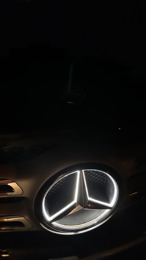 Indian Mercedes Benz Snapchat, Mercedes Snap Indian, Night Rides Car, Mercedes Logo, Light Purple Wallpaper, City Life Photography, مرسيدس بنز, Ad Car, Chill Photos