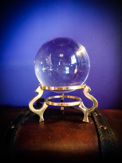 Crystal Ball & Vintage Stand // This beautiful crystal ball comes with a 1960’s vintage brass stand.  A crystal ball, also known as an orbuculum, is a crystal or glass ball and common fortune telling object. It is generally associated with the performance of clairvoyance and scrying in particular. Senior Hoodies, Halloween Crystal Ball, Fantasy Objects, Crystal Gazing, Crystal Ball Stand, Witches Cottage, Celtic Druids, Backpack Art, Random Vintage