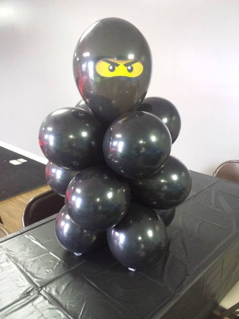 Ninjago Birthday Party Decorations Diy, Lego Ninjago Decorations, Ninjago Decorations, Ninja Centerpieces Ideas, Diy Ninja Party, Ninjago Table Decorations, Ninja Warrior Birthday Party, Ninja Birthday Party Ideas, Ninja Themed Birthday Party