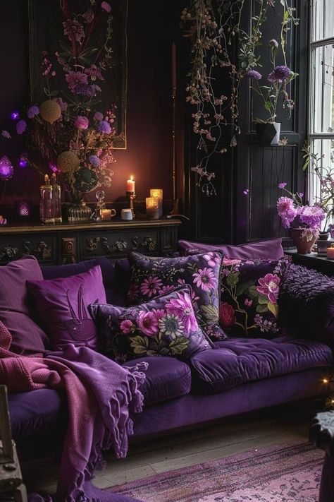 Dark Purple Living Room, Witchy Living Room, Dark Boho Living Room, Dark Palette, Boho Living Room Inspiration, Purple Living Room, Boho Living Room Ideas, Dark Boho, Purple Interior