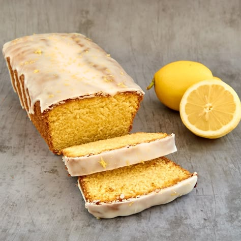 Mary Berry Recipes Baking, Mary Berry Cakes, Lemon Loaf Cake, Mary Berry Recipe, Lemon Drizzle Cake, Drizzle Cake, Torte Cupcake, Lemon Cake Recipe, Lemon Loaf