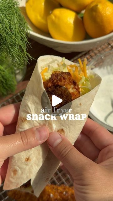 Wrap Air Fryer, Snack Wraps, Air Fryer Recipes Videos, Snack Wrap, Quick And Easy Recipes, Great Inventions, Air Fryer Chicken, Chicken Wraps, Fryer Recipes