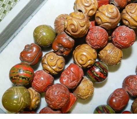 Ojime Beads, Concrete Inspiration, Japanese Beads, Bead Making, Chinese Jewelry, Asian Jewelry, Beads Pictures, African Trade Beads, Vintage Beads