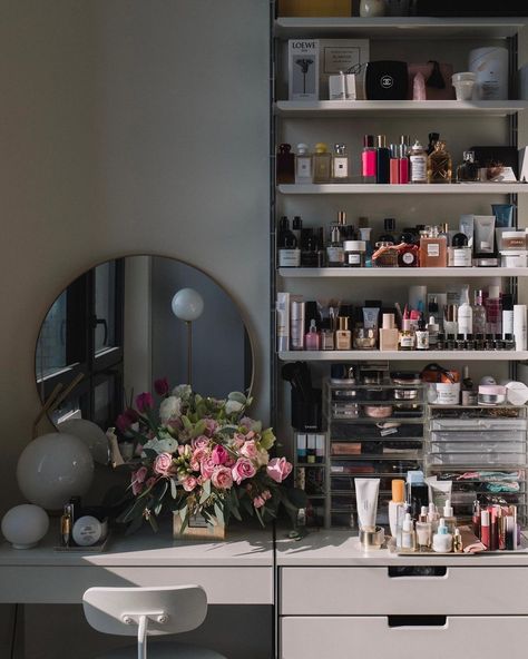 Big Bouquet, Beauty Parlour, Signature Fragrance, My Signature, Makeup Room, Beauty Room, Bedroom Inspo, Dream Room, Who What Wear