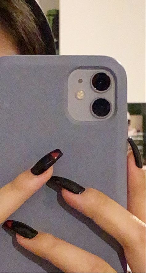 Black nails w red heart and red underneath @nicole.makk Black Nails Red Heart, Black Nails With Hearts, Black Nails With Heart, Black Nails Heart, Nail Inspiration Coffin, Music Nails, Quinceanera Nails, Neon Green Nails, Concert Ideas